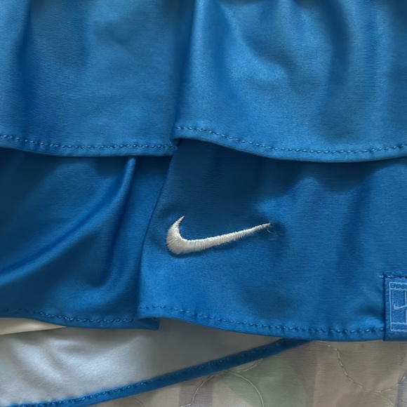 NIKE FLARE BLUE GRADIENT SKIRT - Picture 2 of 3
